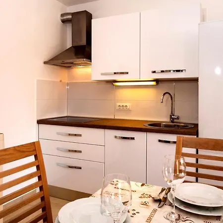 ゲストハウス Beakovic ポレッチ